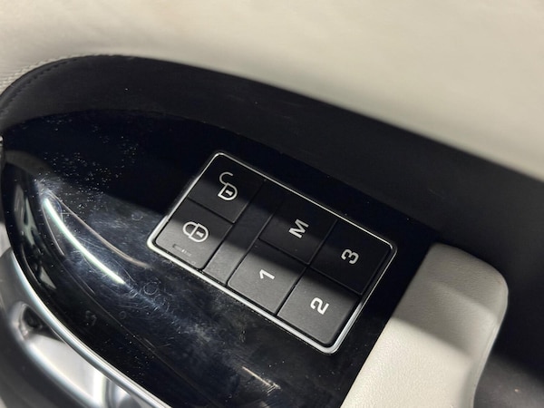 Used Land Rover Range Rover Sport 2016 for sale - 75587247: Photo 39