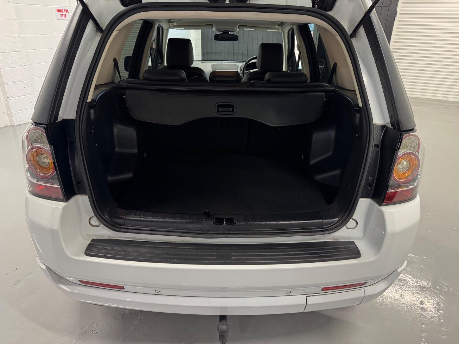 Used Land Rover Freelander 2 2013 for sale - 76358113: Photo 26