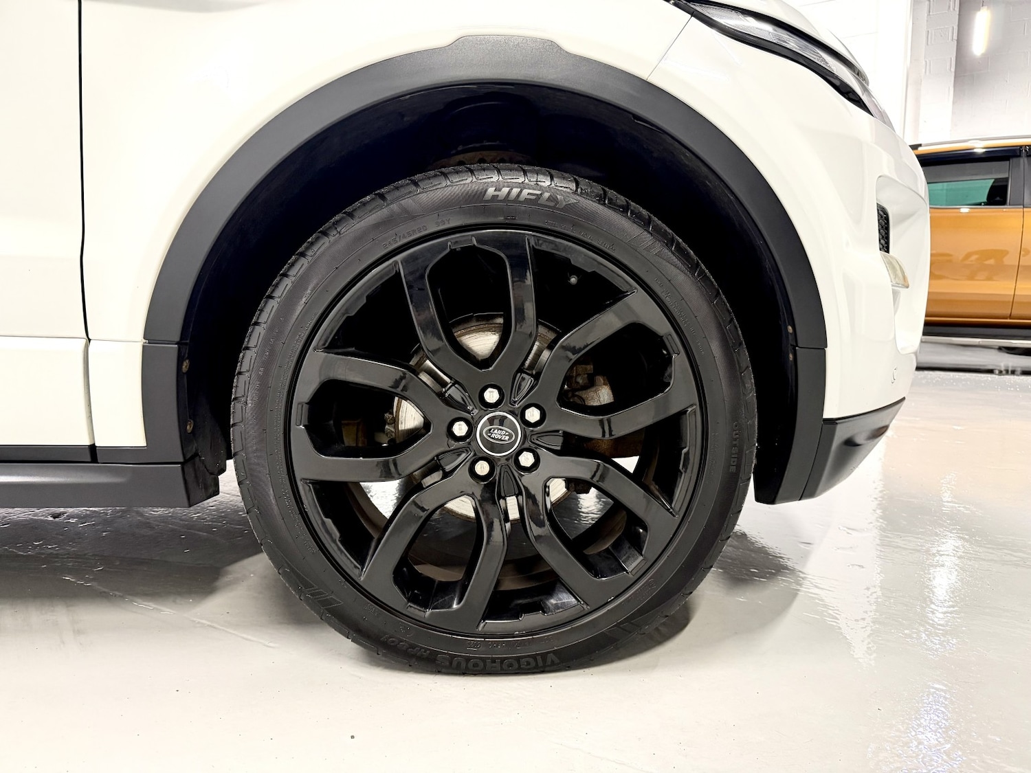 Used Land Rover Range Rover Evoque 2012 for sale - 76837100: Photo 4