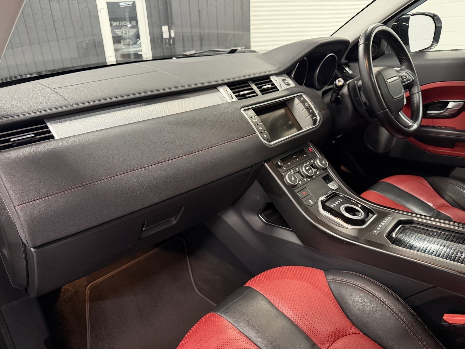 Used Land Rover Range Rover Evoque 2012 for sale - 76837100: Photo 5