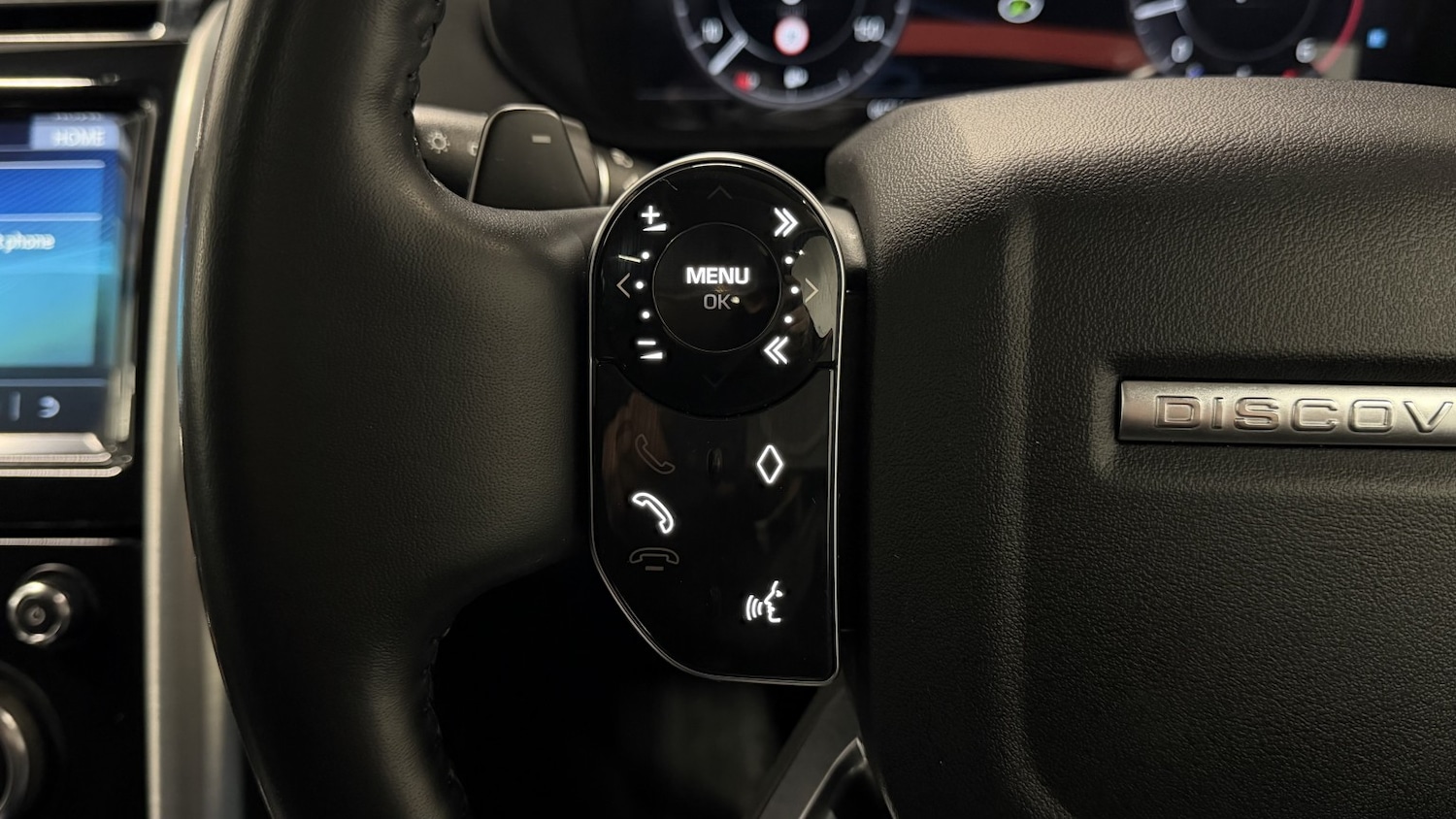 Used Land Rover Discovery 2018 for sale - 76836953: Photo 37