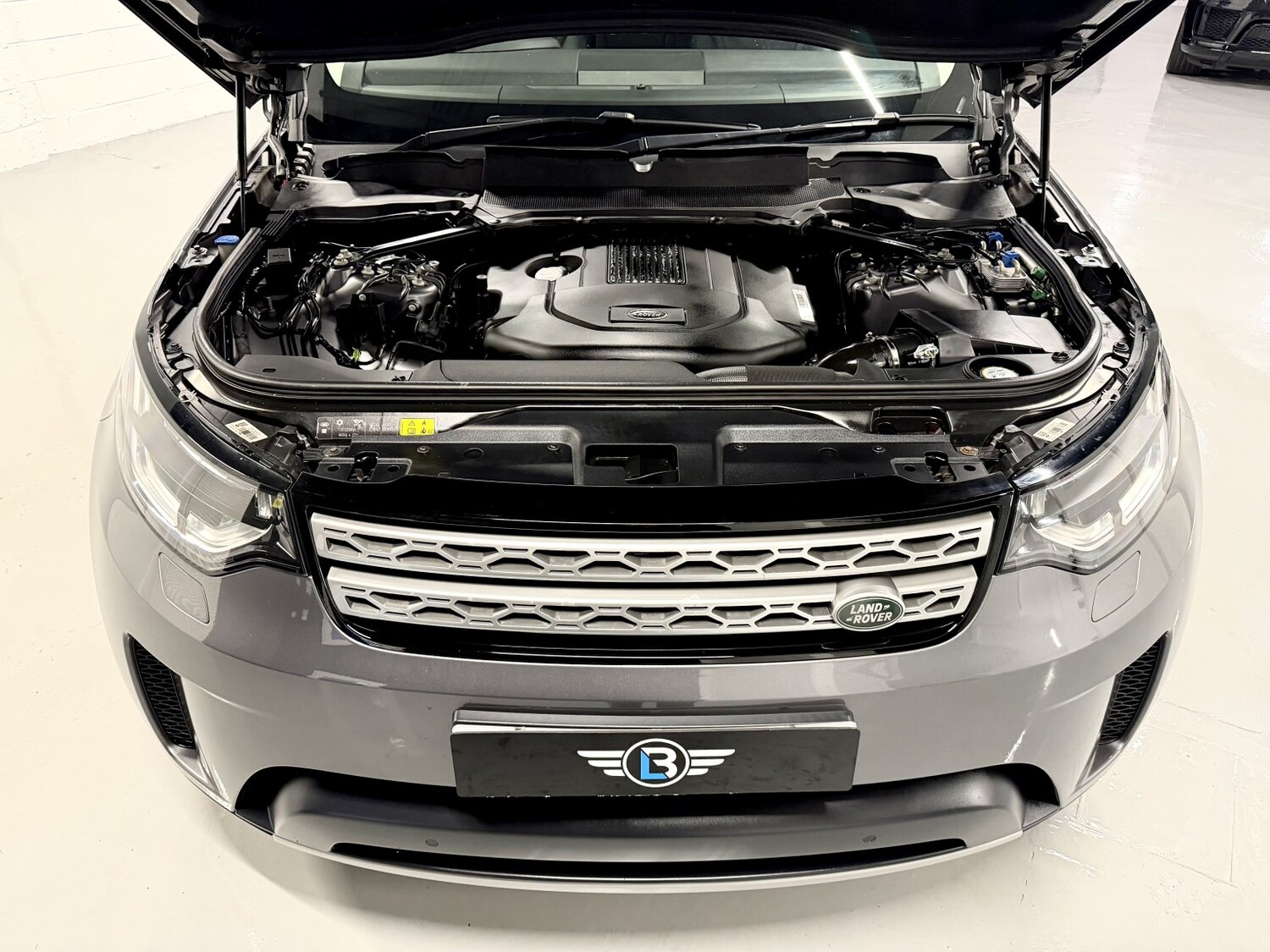 Used Land Rover Discovery 2018 for sale - 76734793: Photo 28