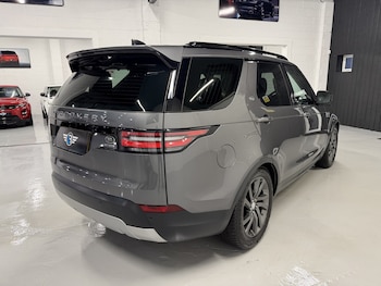 Used Land Rover Discovery 2018 for sale - 76734793: Photo