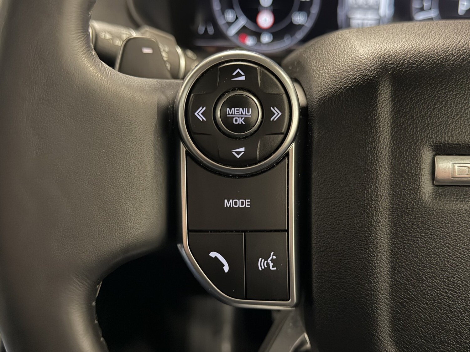 Used Land Rover Discovery 2018 for sale - 76734793: Photo 36