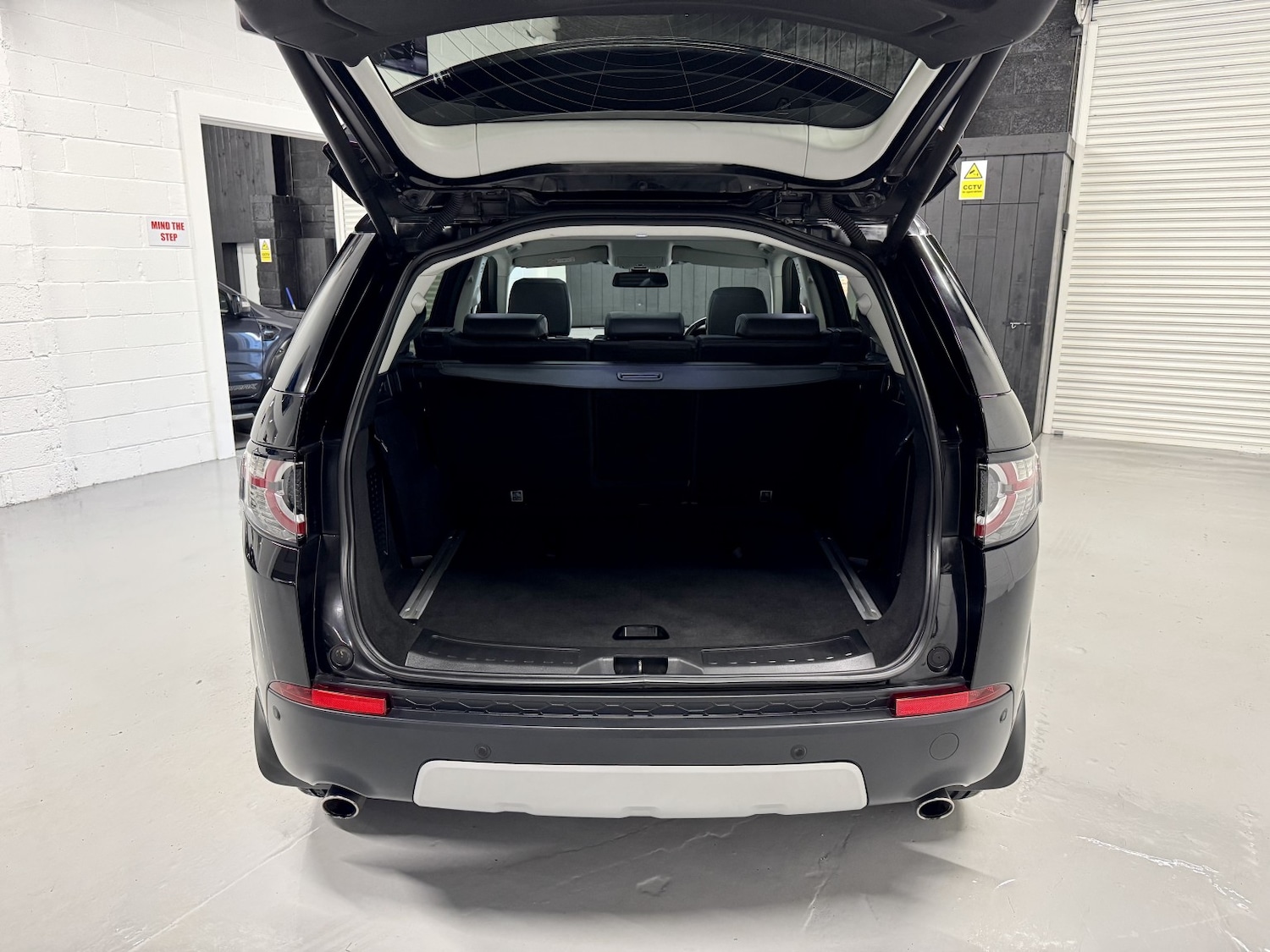 Used Land Rover Discovery Sport 2015 for sale - 76974435: Photo 29