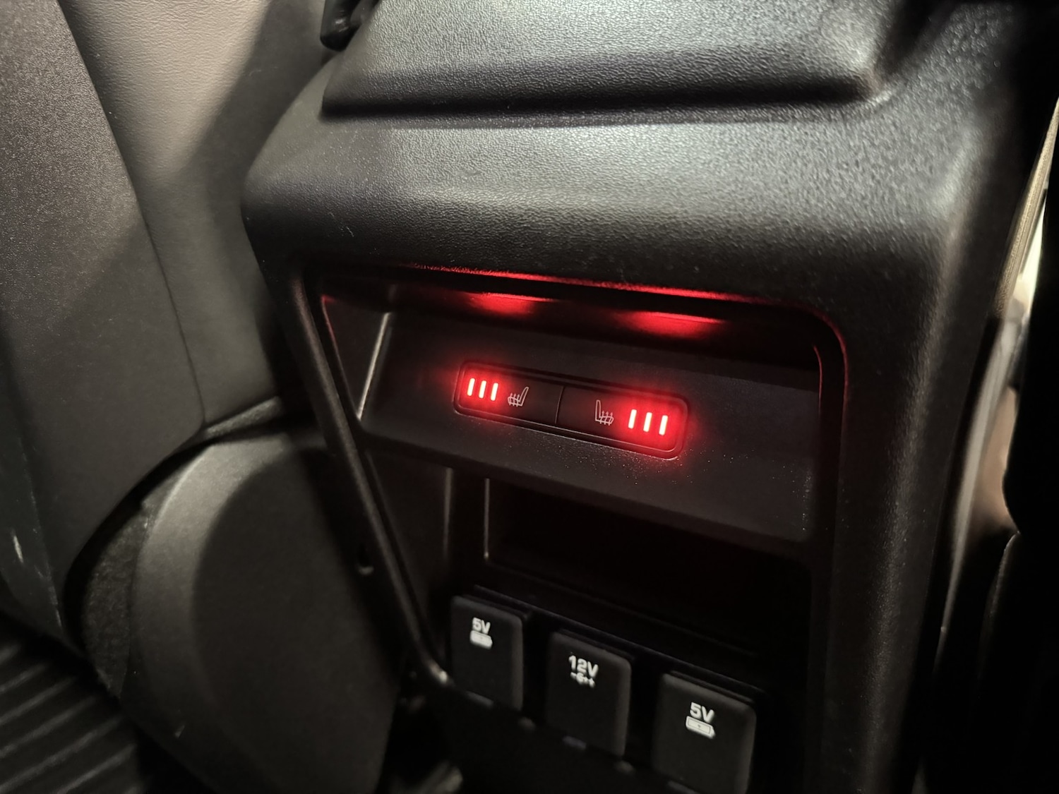 Used Land Rover Discovery Sport 2015 for sale - 76974435: Photo 37