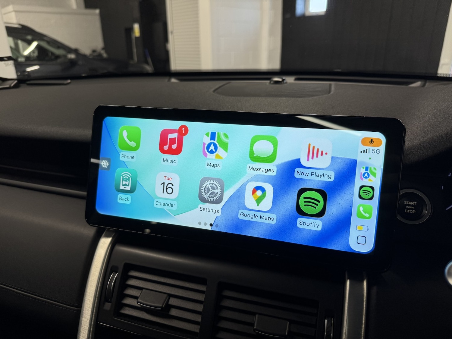 Used Land Rover Discovery Sport 2015 for sale - 76974435: Photo 5