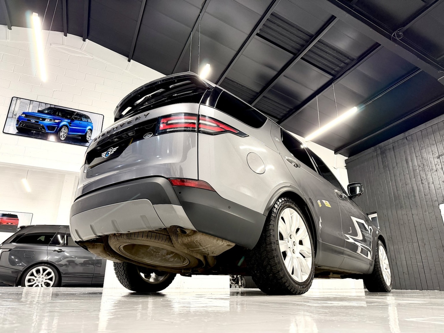 Used Land Rover Discovery 2018 for sale - 76785001: Photo 13