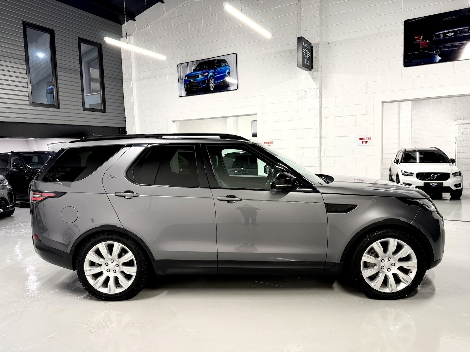 Used Land Rover Discovery 2018 for sale - 76785001: Photo 26