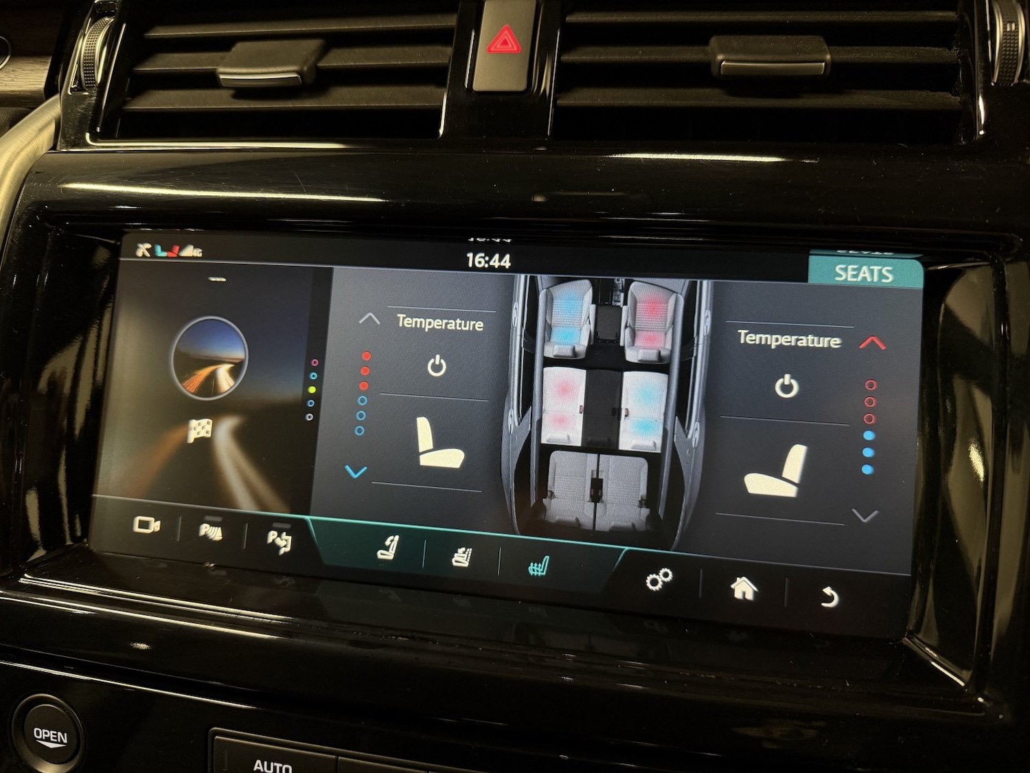 Used Land Rover Discovery 2018 for sale - 76785001: Photo 33