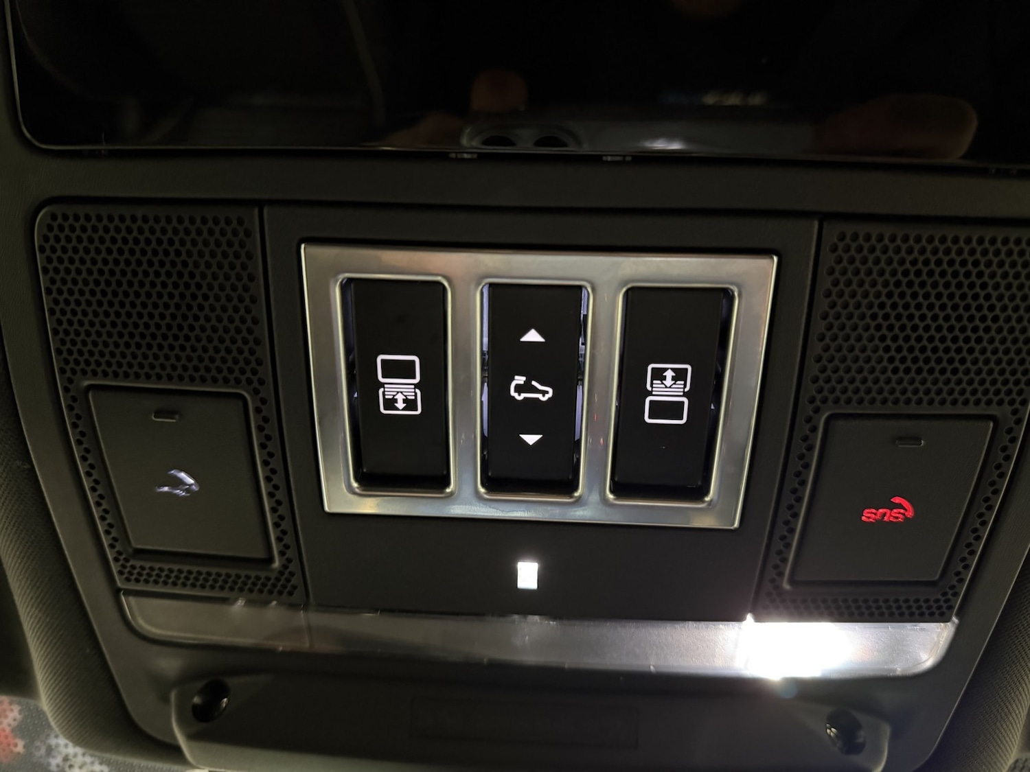 Used Land Rover Discovery 2018 for sale - 76785001: Photo 38