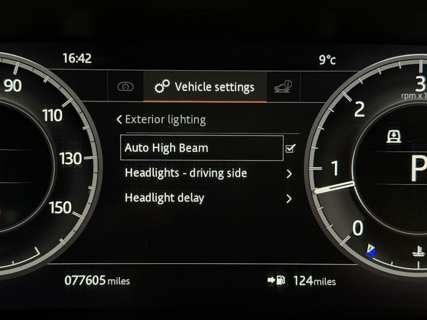 Used Land Rover Discovery 2018 for sale - 76785001: Photo 43