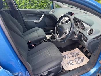 Used Ford Fiesta 2010 for sale - 79371651: Photo