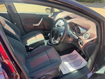 Used Ford Fiesta 2009 for sale - 79507401: Photo