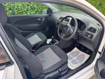 Used Volkswagen Polo 2012 for sale - 79371622: Photo