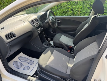 Used Volkswagen Polo 2012 for sale - 79371622: Photo