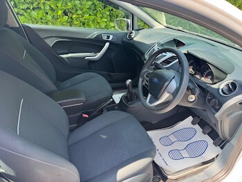 Used Ford Fiesta 2011 for sale - 79371629: Photo