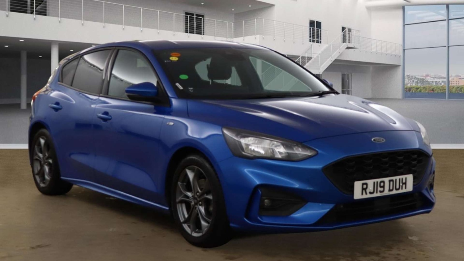 Used Ford Focus 2019 for sale - 76411983: Photo 1