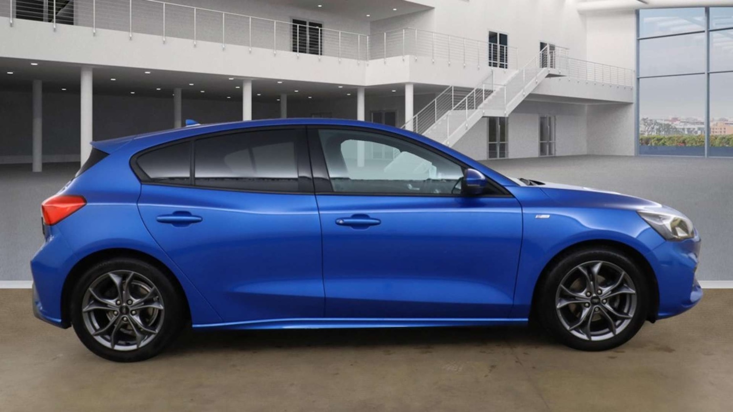Used Ford Focus 2019 for sale - 76411983: Photo 9