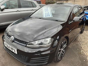 Used Volkswagen Golf 2014 for sale - 76414893: Photo