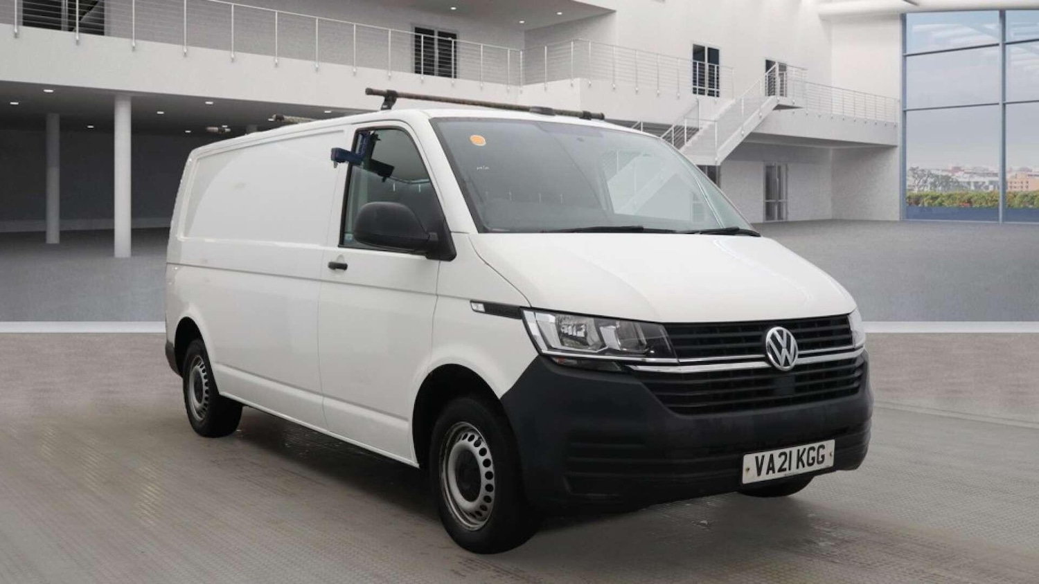 Used Volkswagen Transporter 2021 for sale - 76807664: Photo 1
