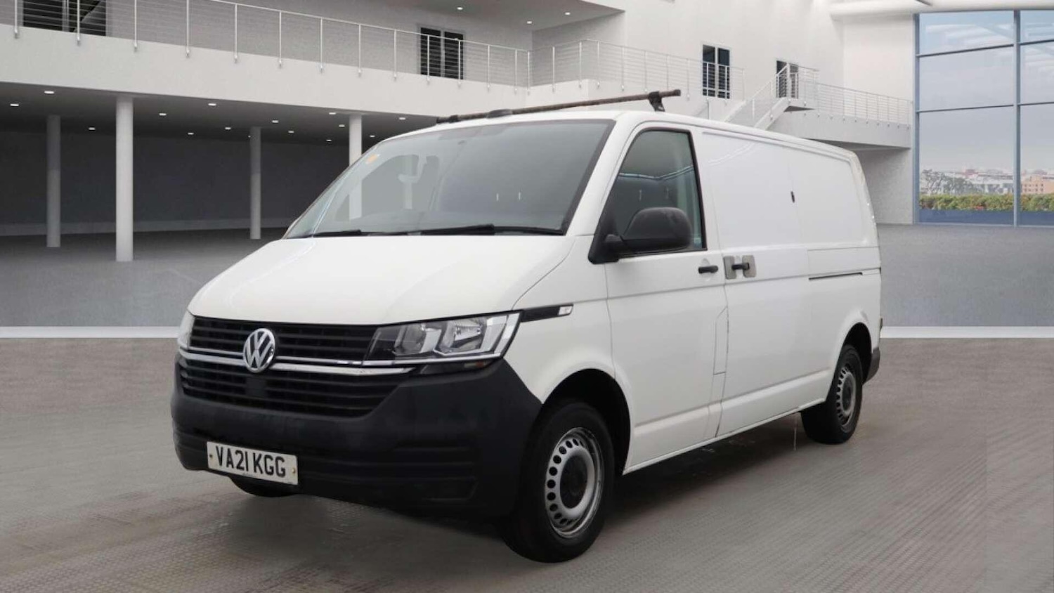 Used Volkswagen Transporter 2021 for sale - 76807664: Photo 2