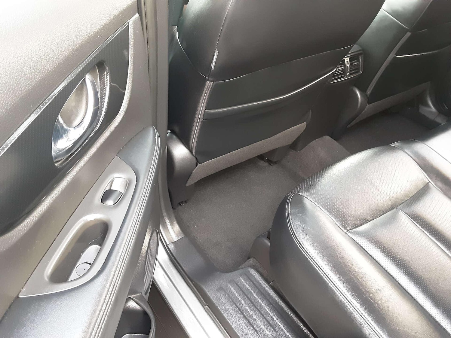 Used Nissan X-Trail 2020 for sale - 77659000: Photo 32