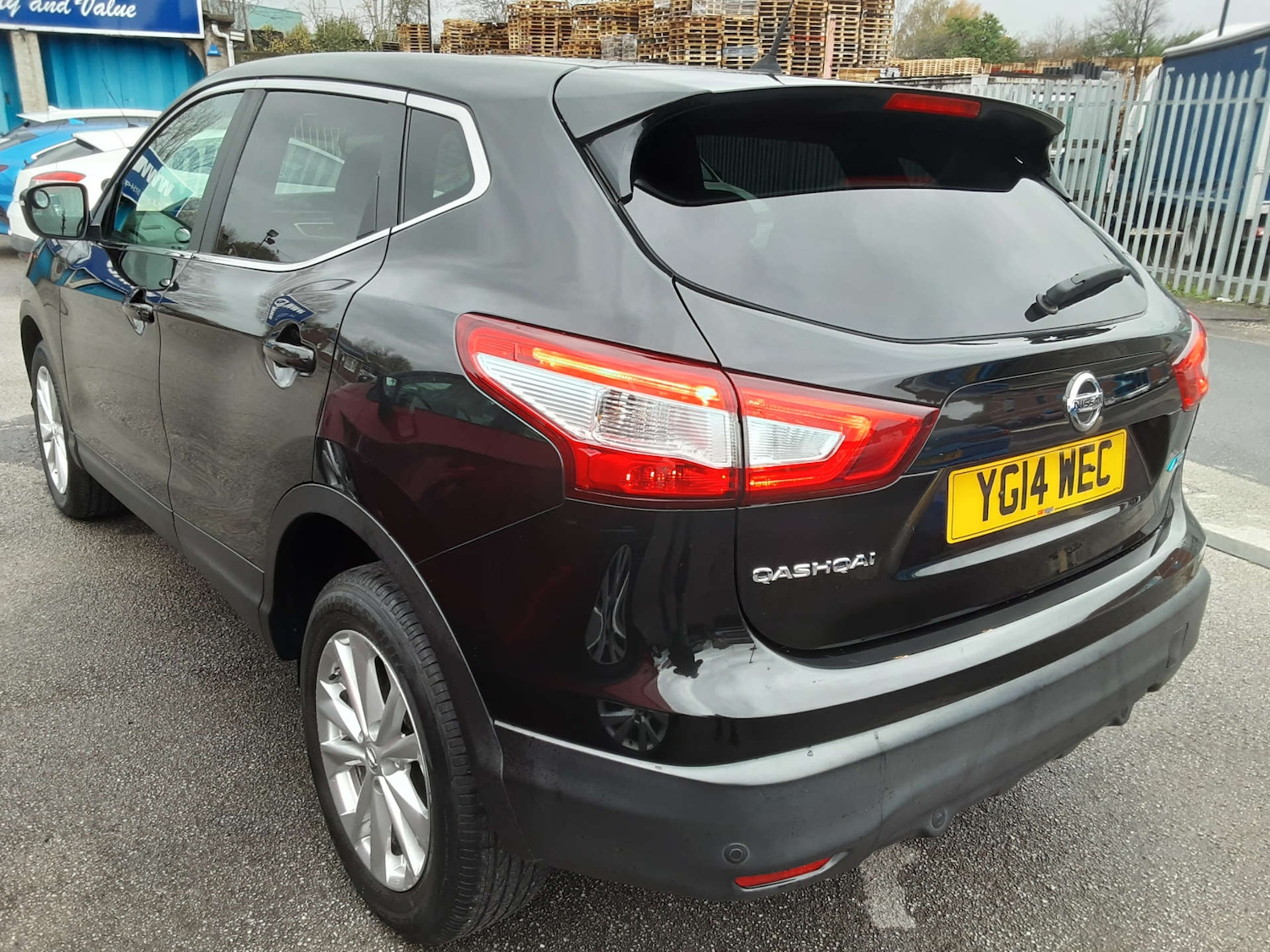 Used Nissan Qashqai 2014 for sale - 76601022: Photo 14