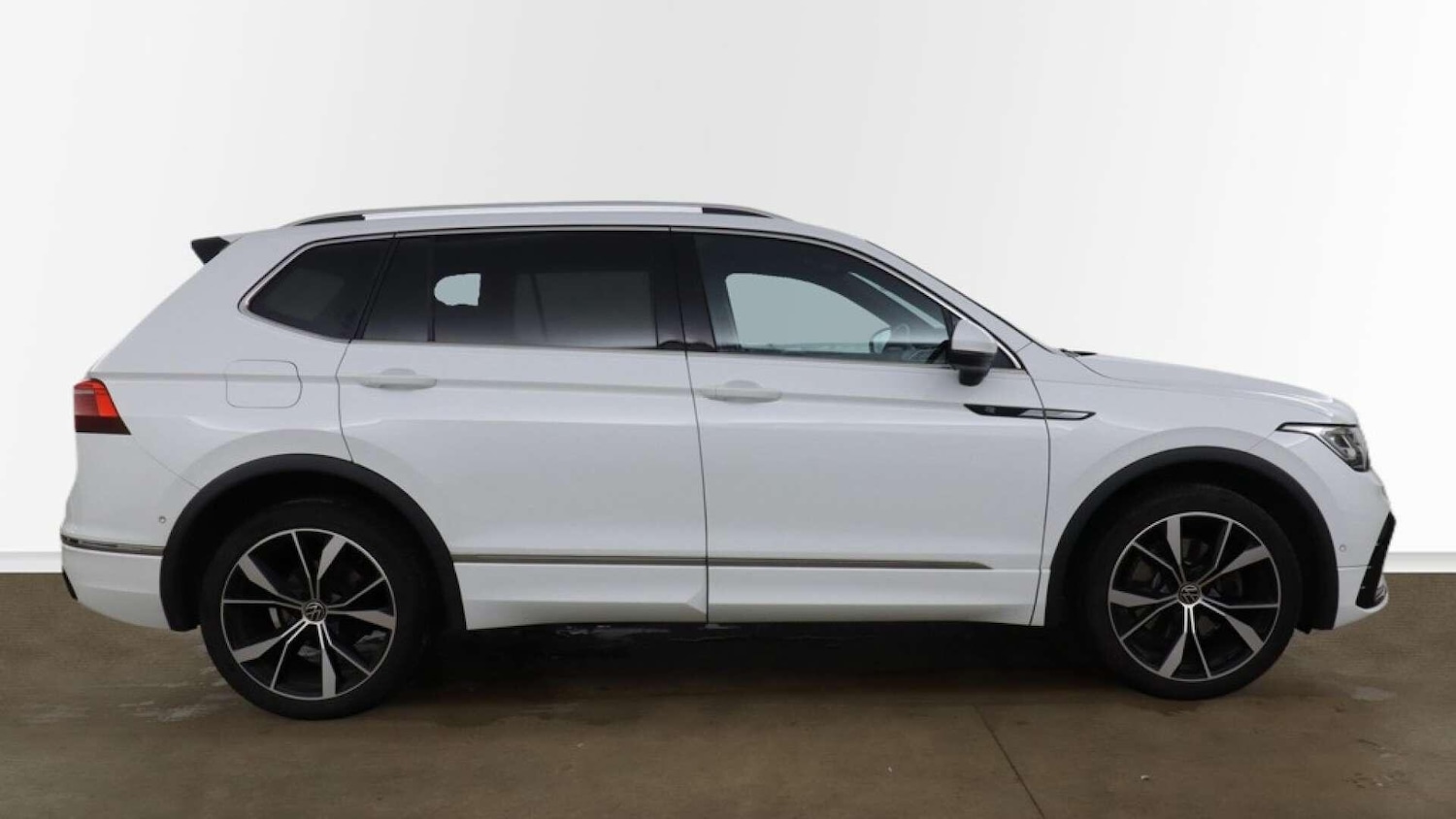Used Volkswagen Tiguan Allspace 2022 for sale - 77267996: Photo 9