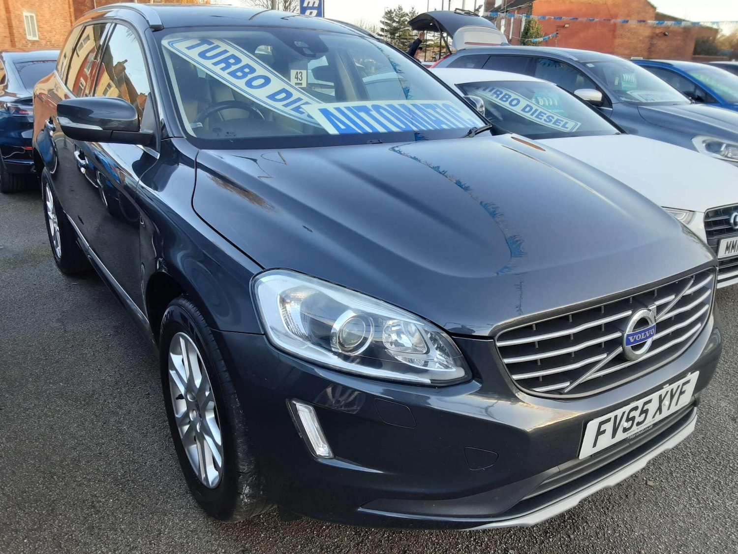 Used Volvo XC60 2015 for sale - 76807689: Photo 1