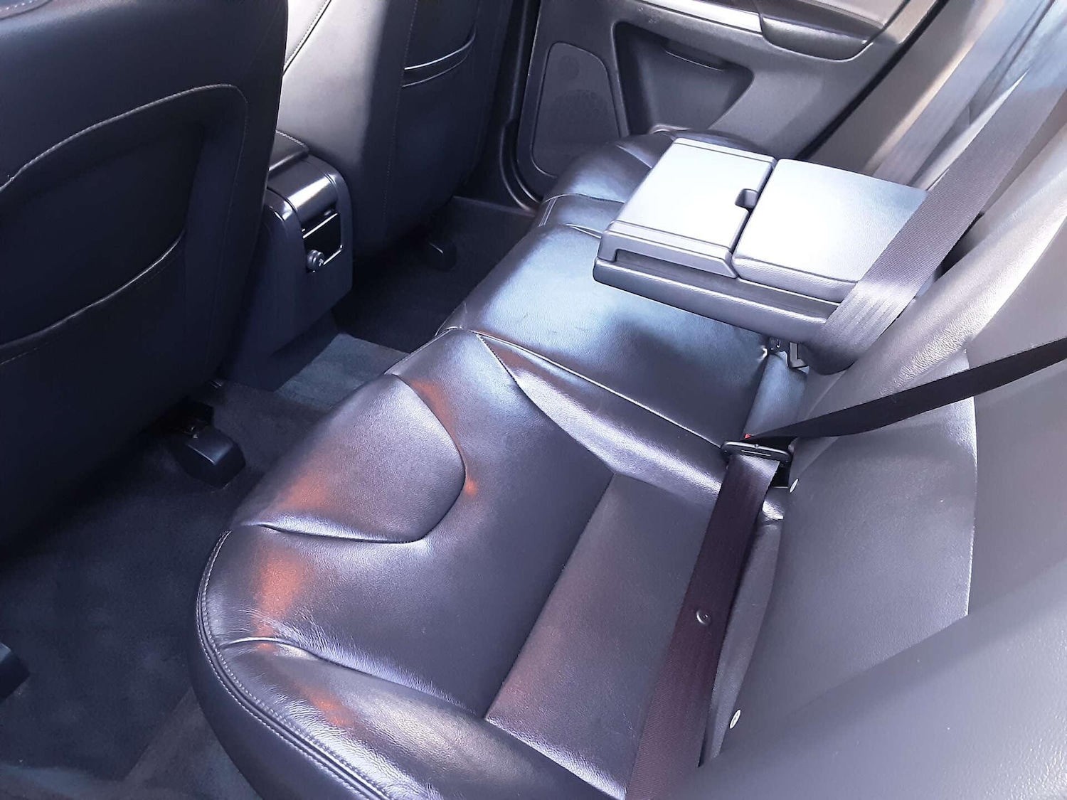 Used Volvo XC60 2015 for sale - 76807689: Photo 25