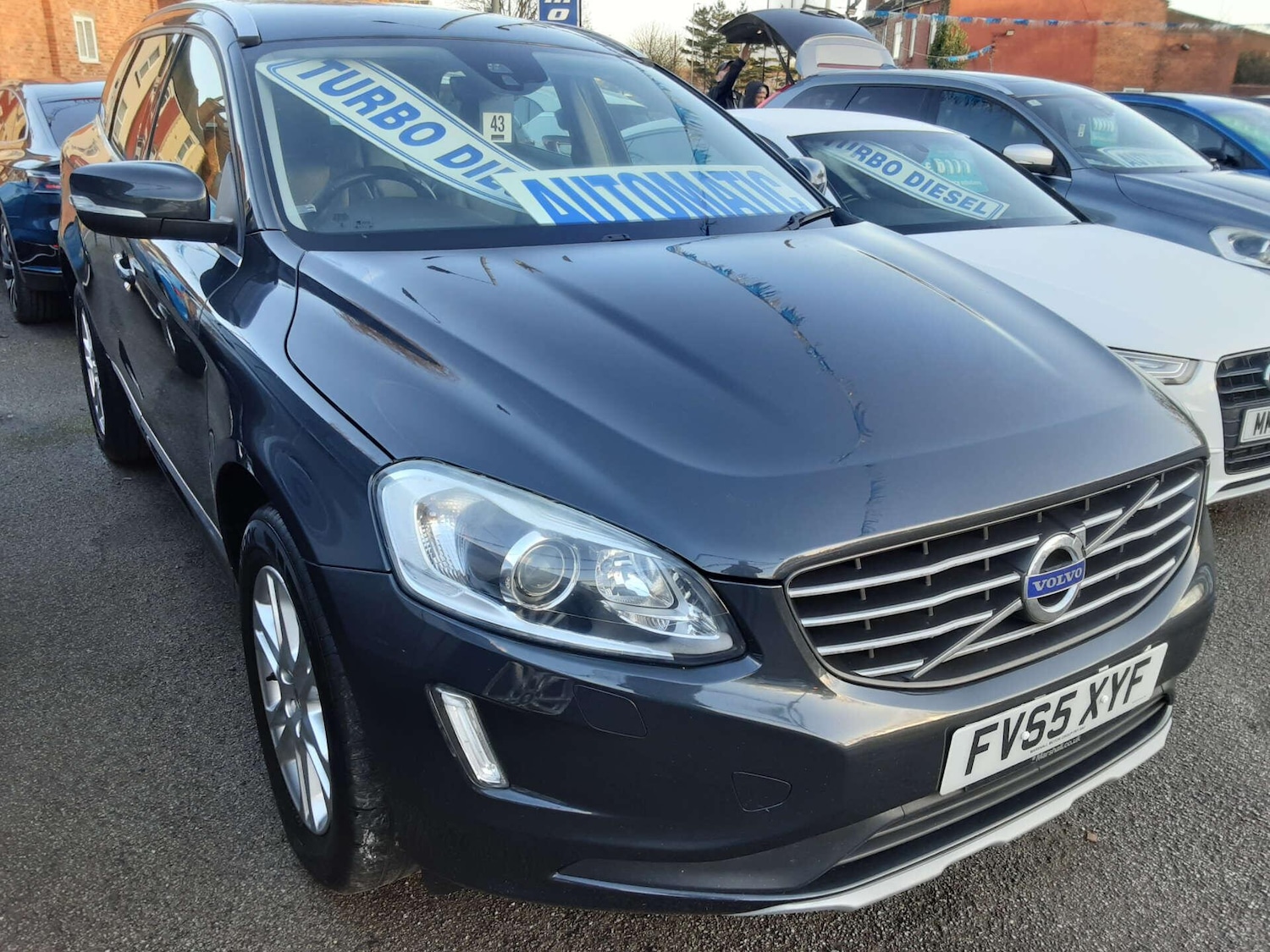 Used Volvo XC60 2015 for sale - 76807689: Photo 5