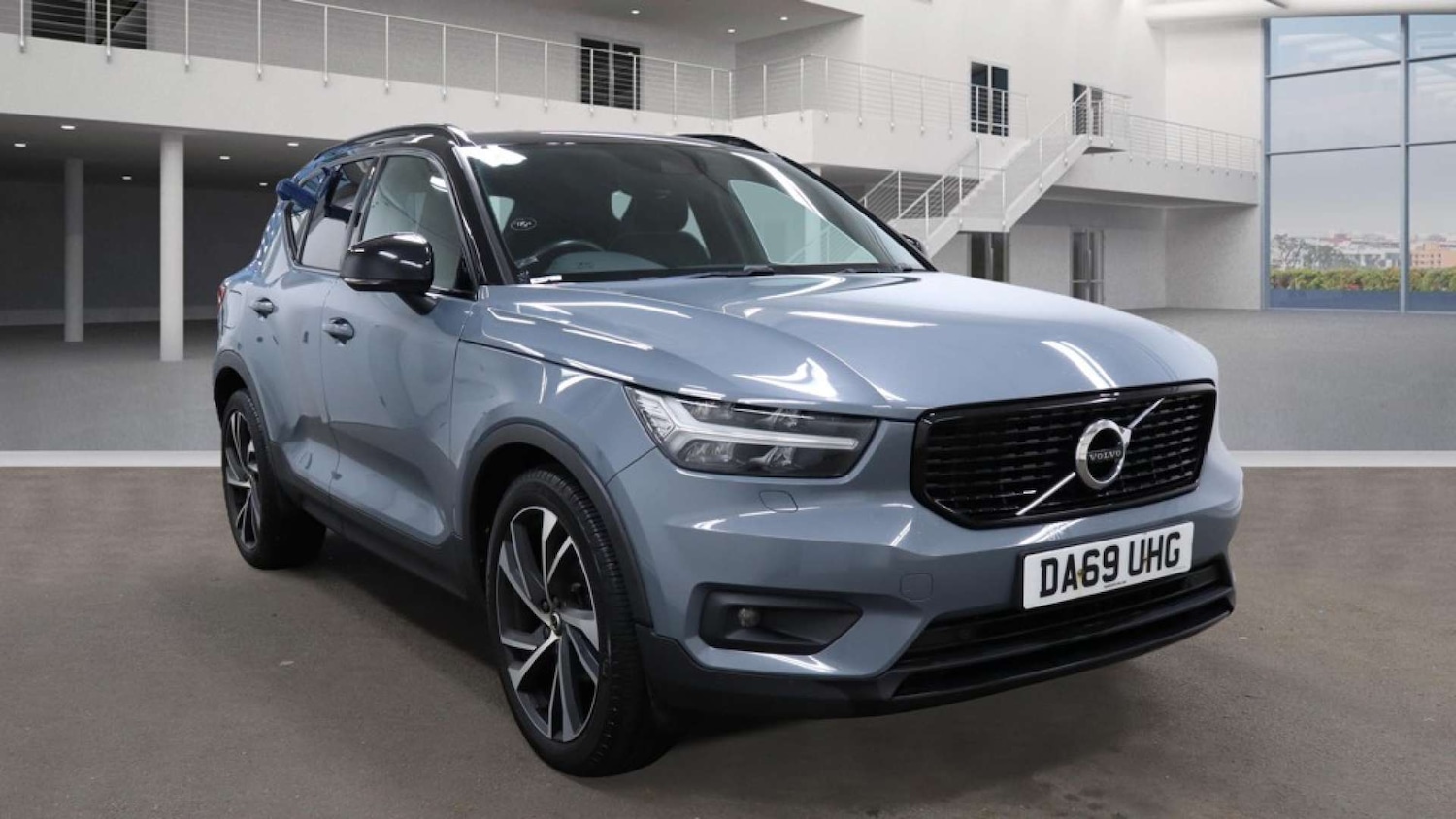 Used Volvo XC40 2019 for sale - 76411987: Photo 1