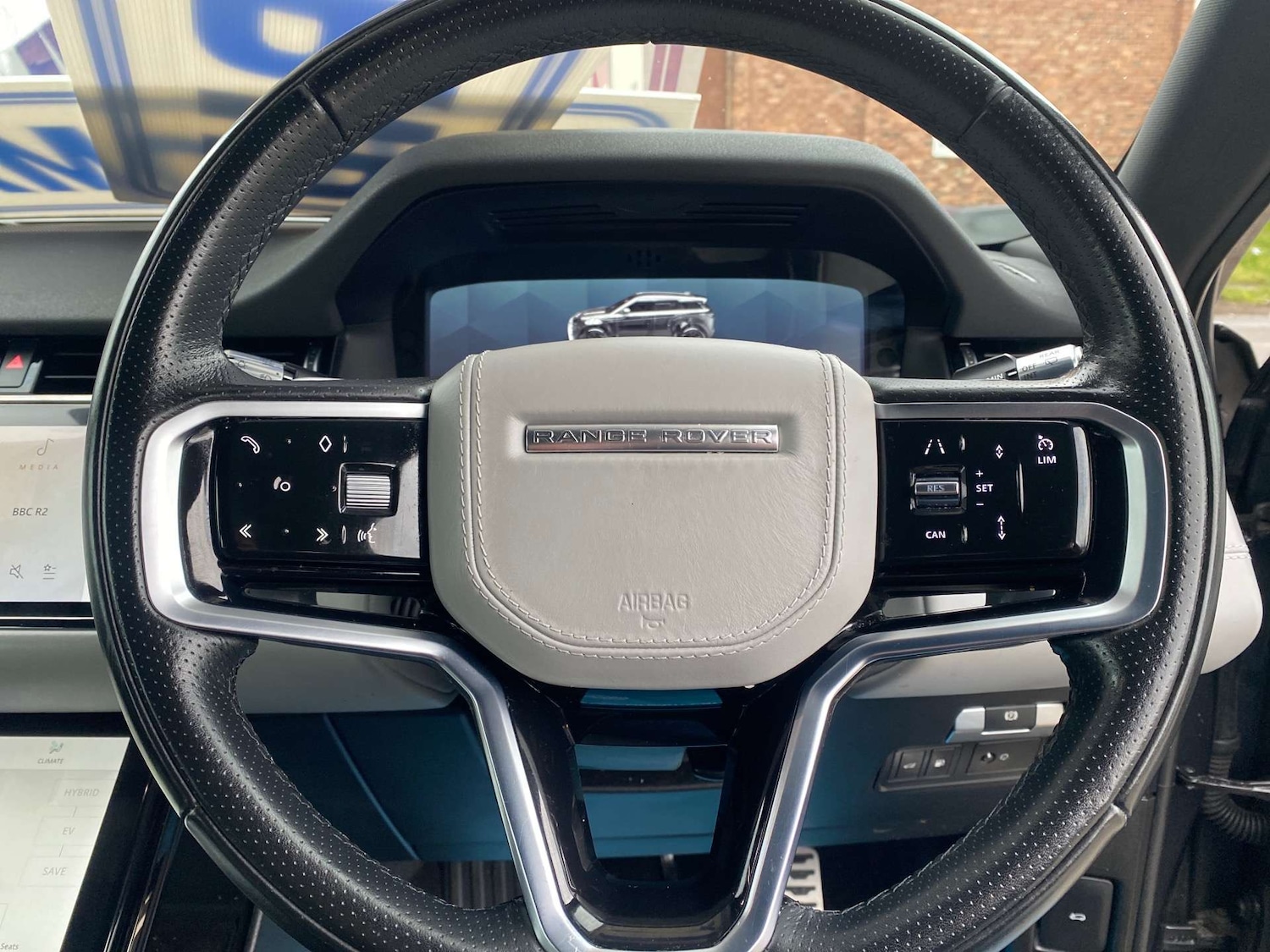 Used Land Rover Range Rover Evoque 2021 for sale - 76601498: Photo 25