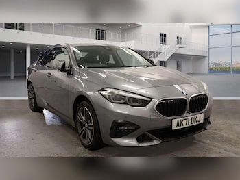 Used BMW 2 Series 2021 for sale - 76807649: Photo