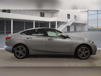 Used BMW 2 Series 2021 for sale - 76807649: Photo