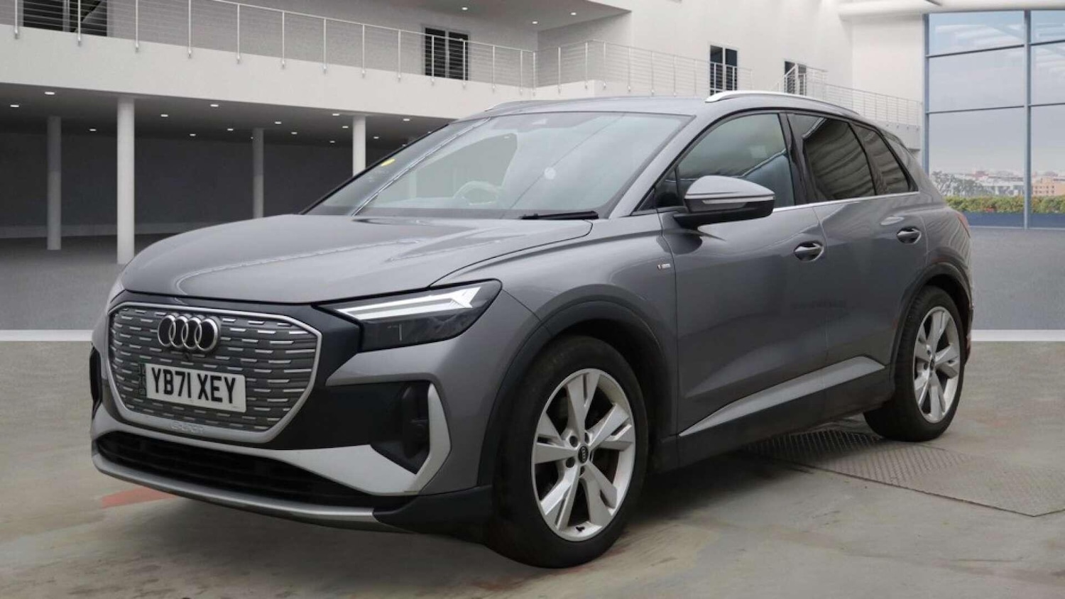 Used Audi Q4 e-tron 2022 for sale - 77440099: Photo 2