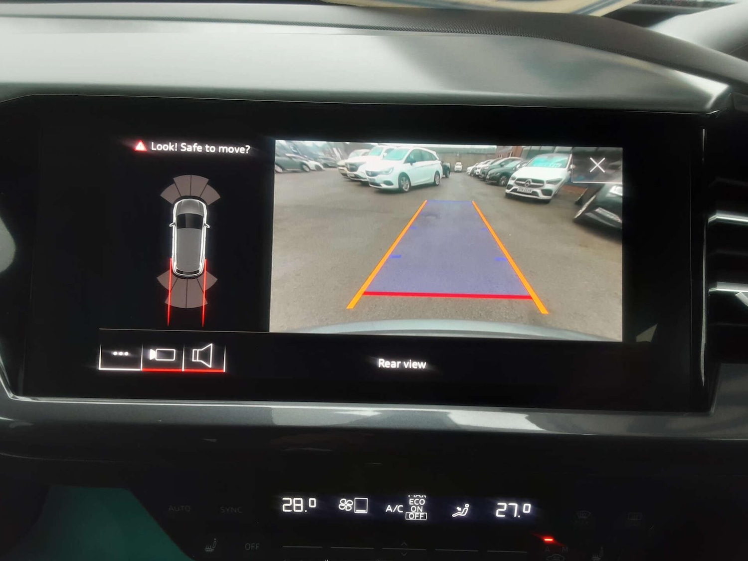 Used Audi Q4 e-tron 2022 for sale - 77440099: Photo 33