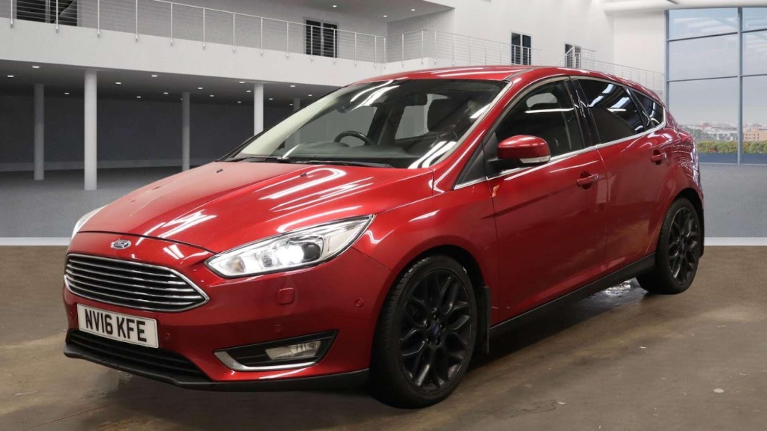 Used Ford Focus for sale - 77441230: Photo 2