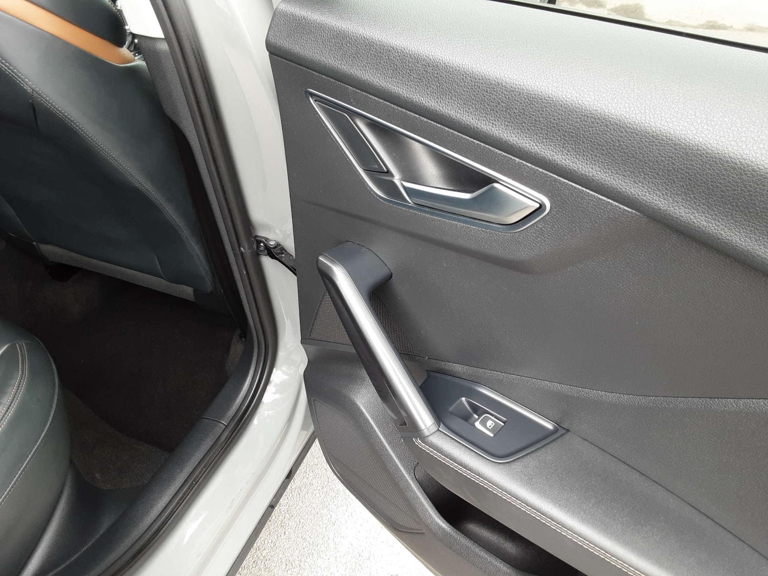 Used Audi Q2 2017 for sale - 76807682: Photo 30