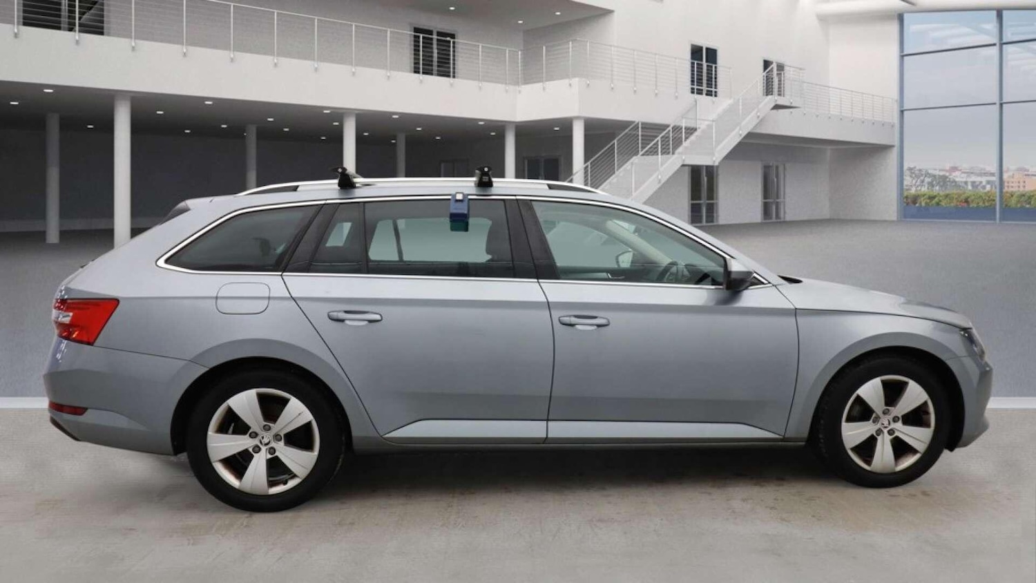 Used Skoda Superb 2016 for sale - 77523807: Photo 6