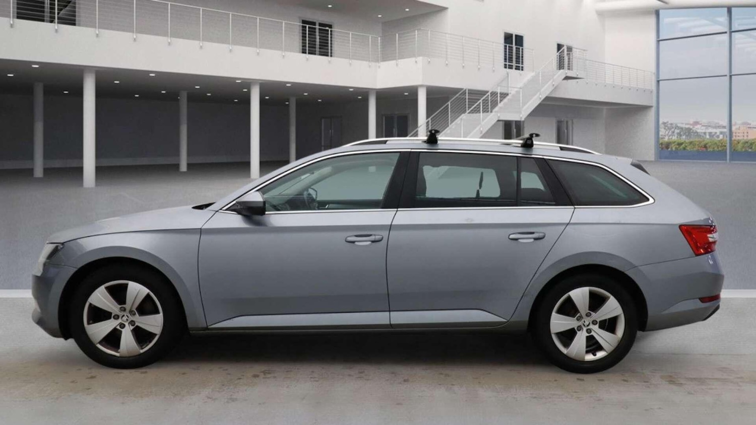 Used Skoda Superb 2016 for sale - 77523807: Photo 8