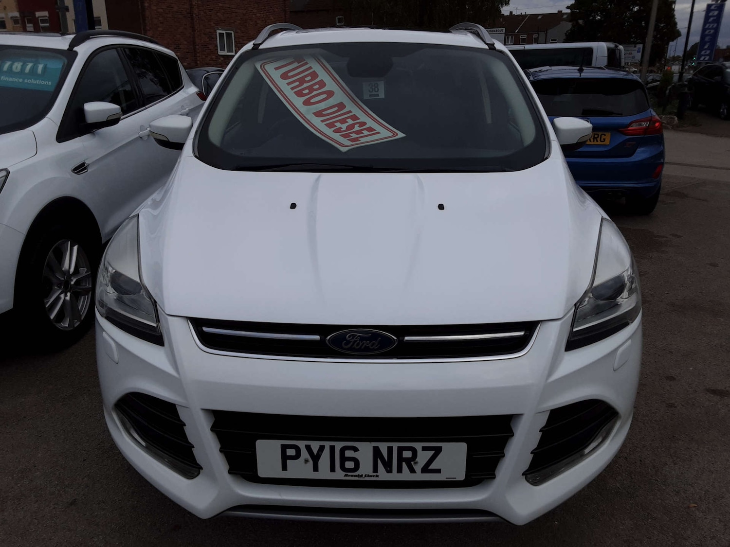 Used Ford Kuga 2016 for sale - 76404598: Photo 2