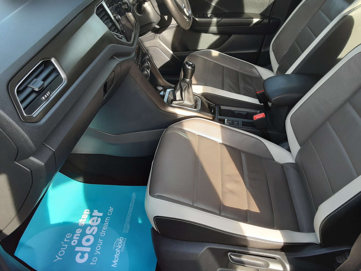 Used Volkswagen T-Roc 2019 for sale - 76411978: Photo 23