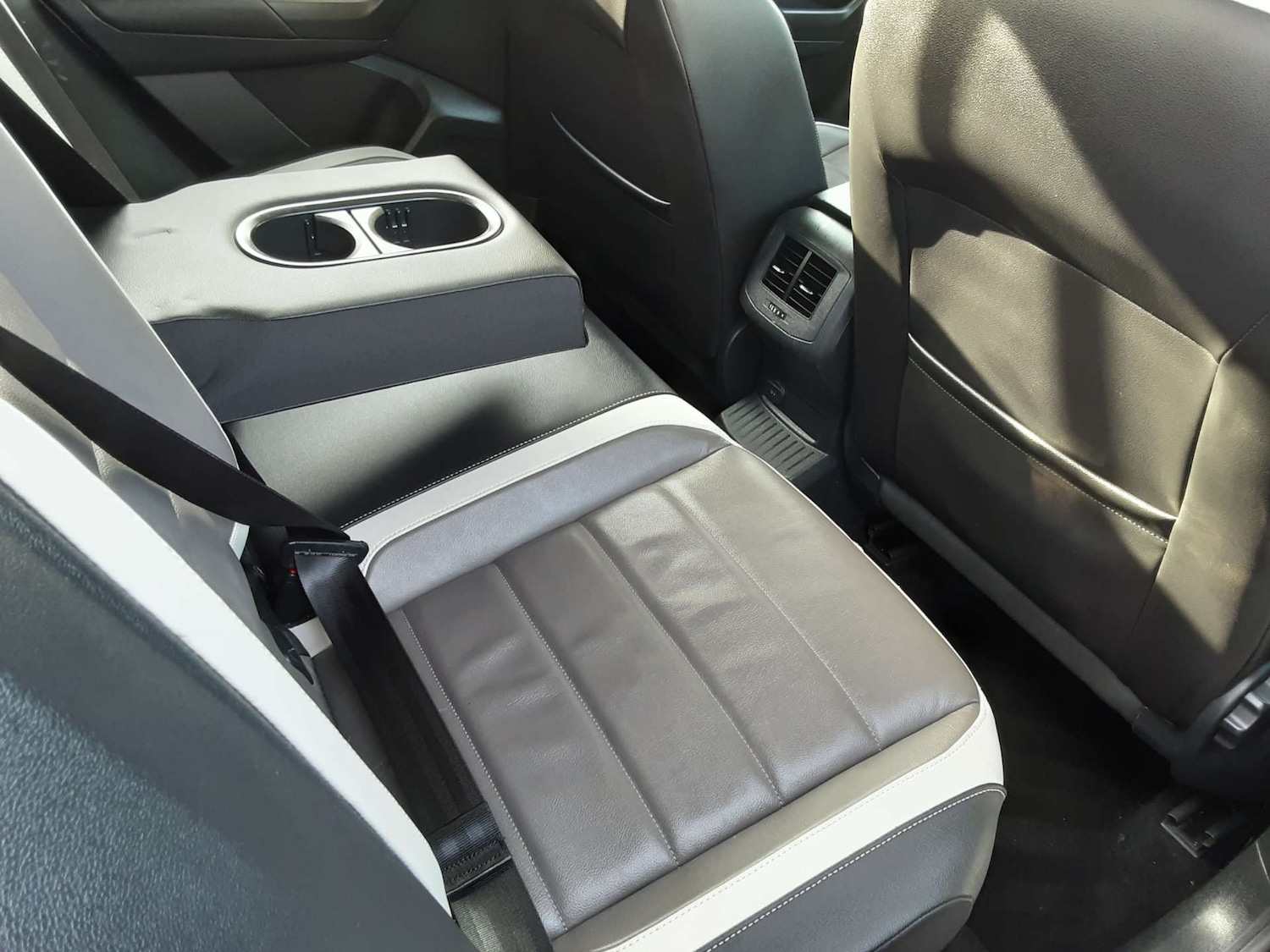 Used Volkswagen T-Roc 2019 for sale - 76411978: Photo 25