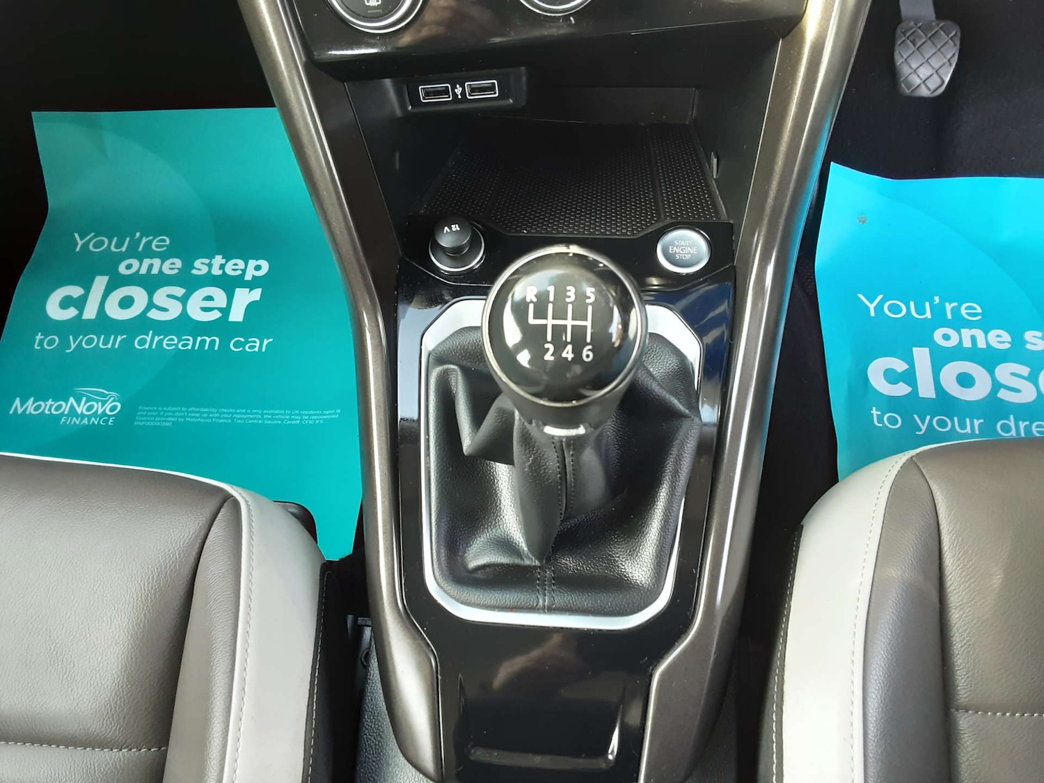 Used Volkswagen T-Roc 2019 for sale - 76411978: Photo 32