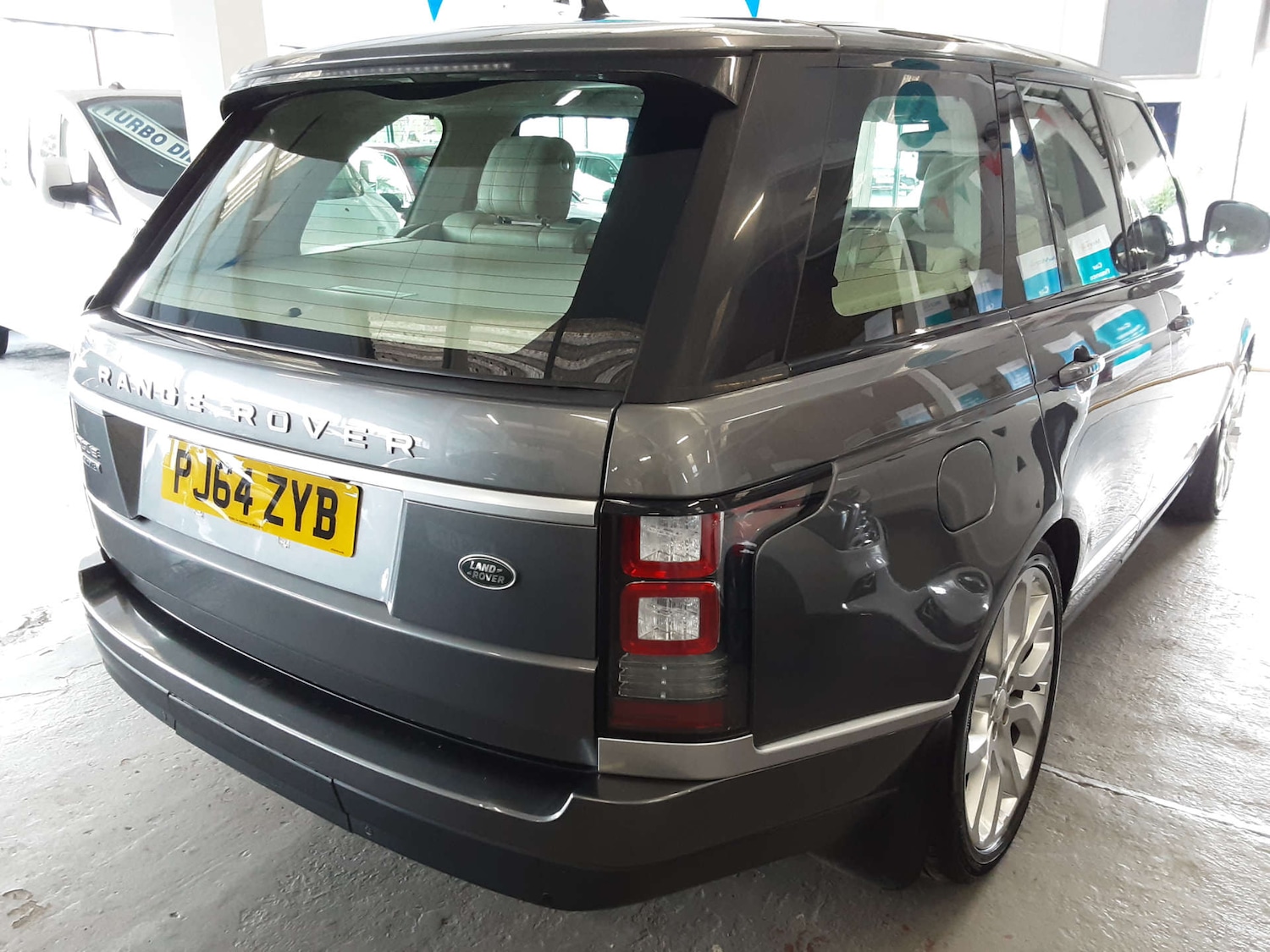Used Land Rover Range Rover 2014 for sale - 76404570: Photo 12