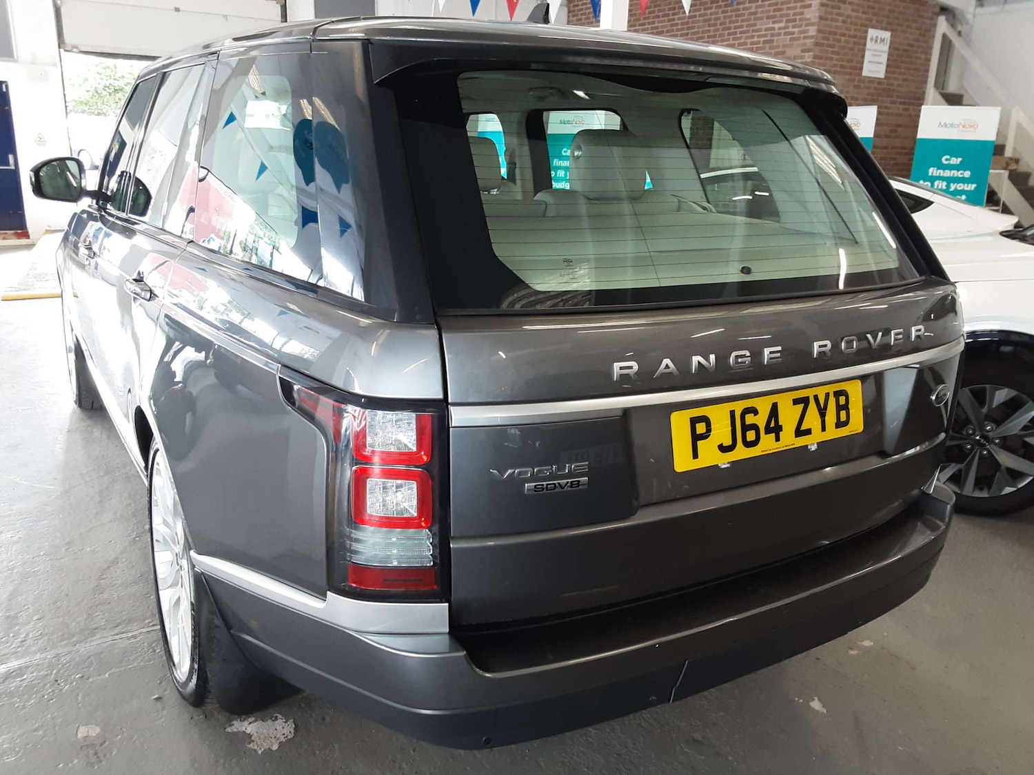 Used Land Rover Range Rover 2014 for sale - 76404570: Photo 15