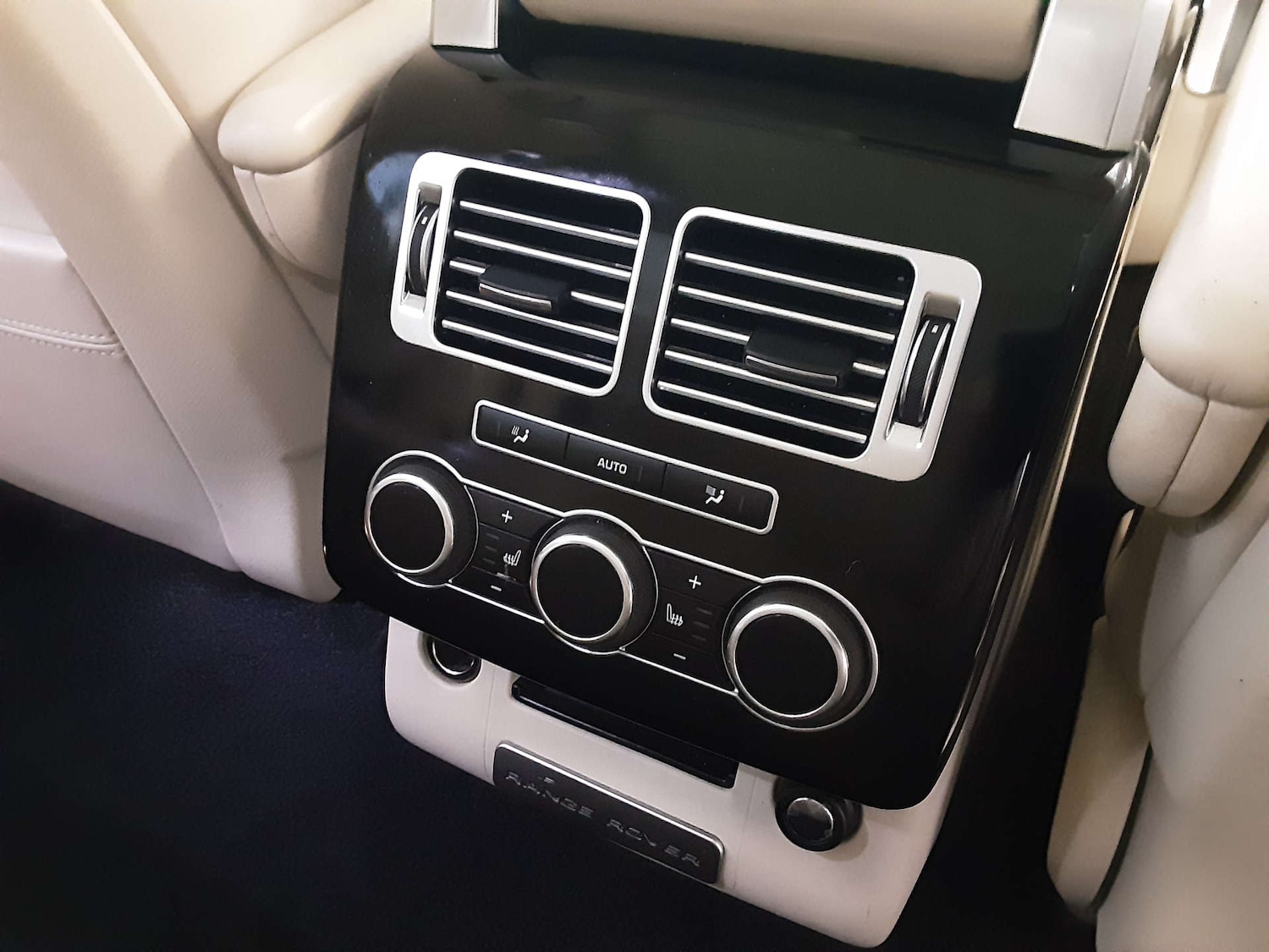 Used Land Rover Range Rover 2014 for sale - 76404570: Photo 35