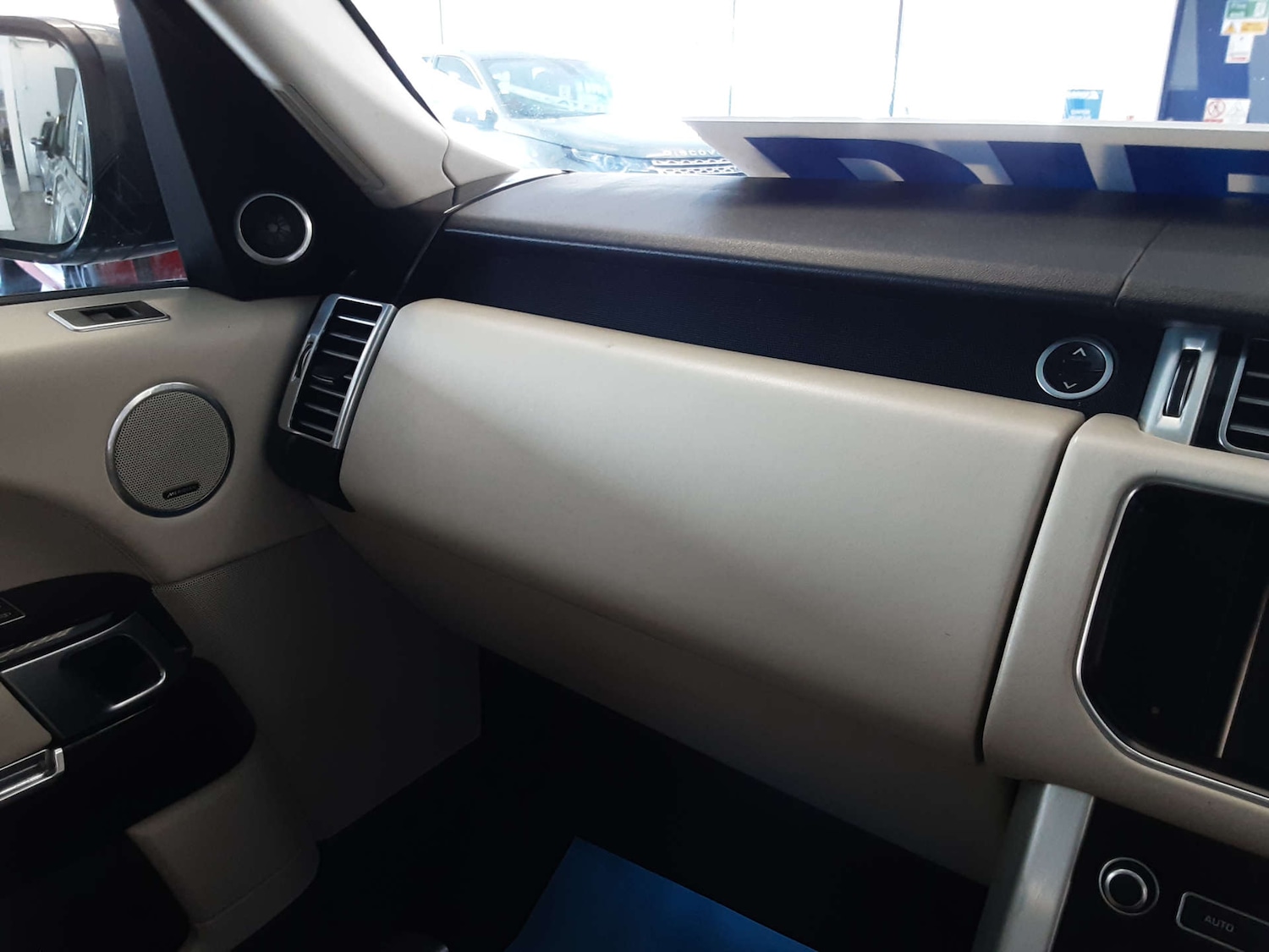 Used Land Rover Range Rover 2014 for sale - 76404570: Photo 38